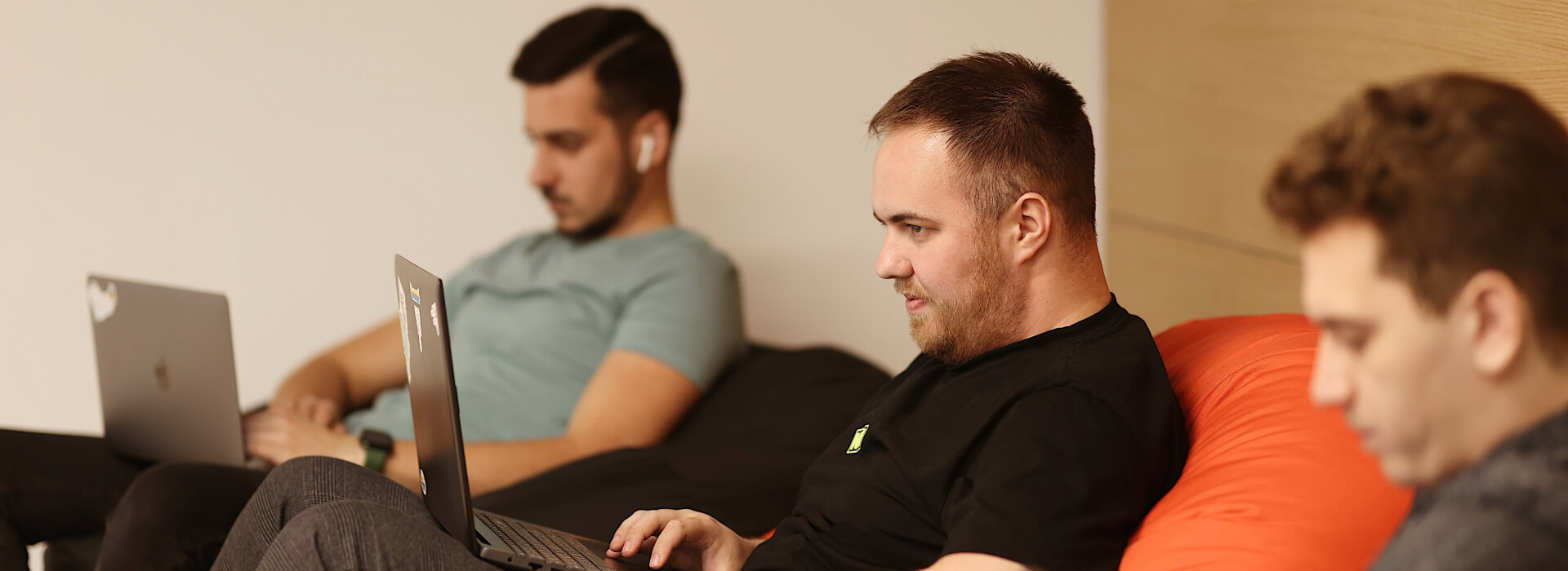 1545: №4 | Simply Contact 1545: №4