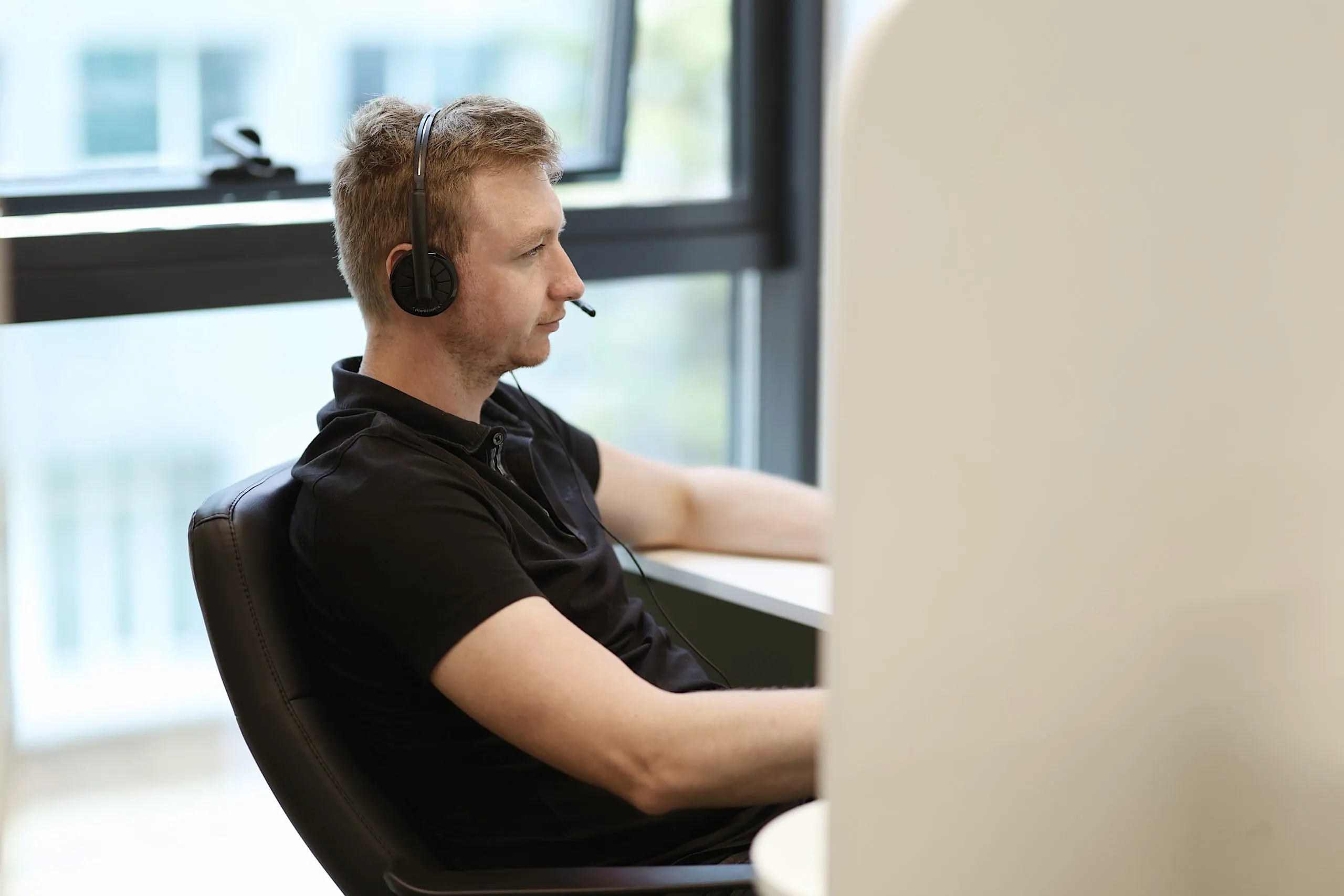 E-commerce Customer Support: №2