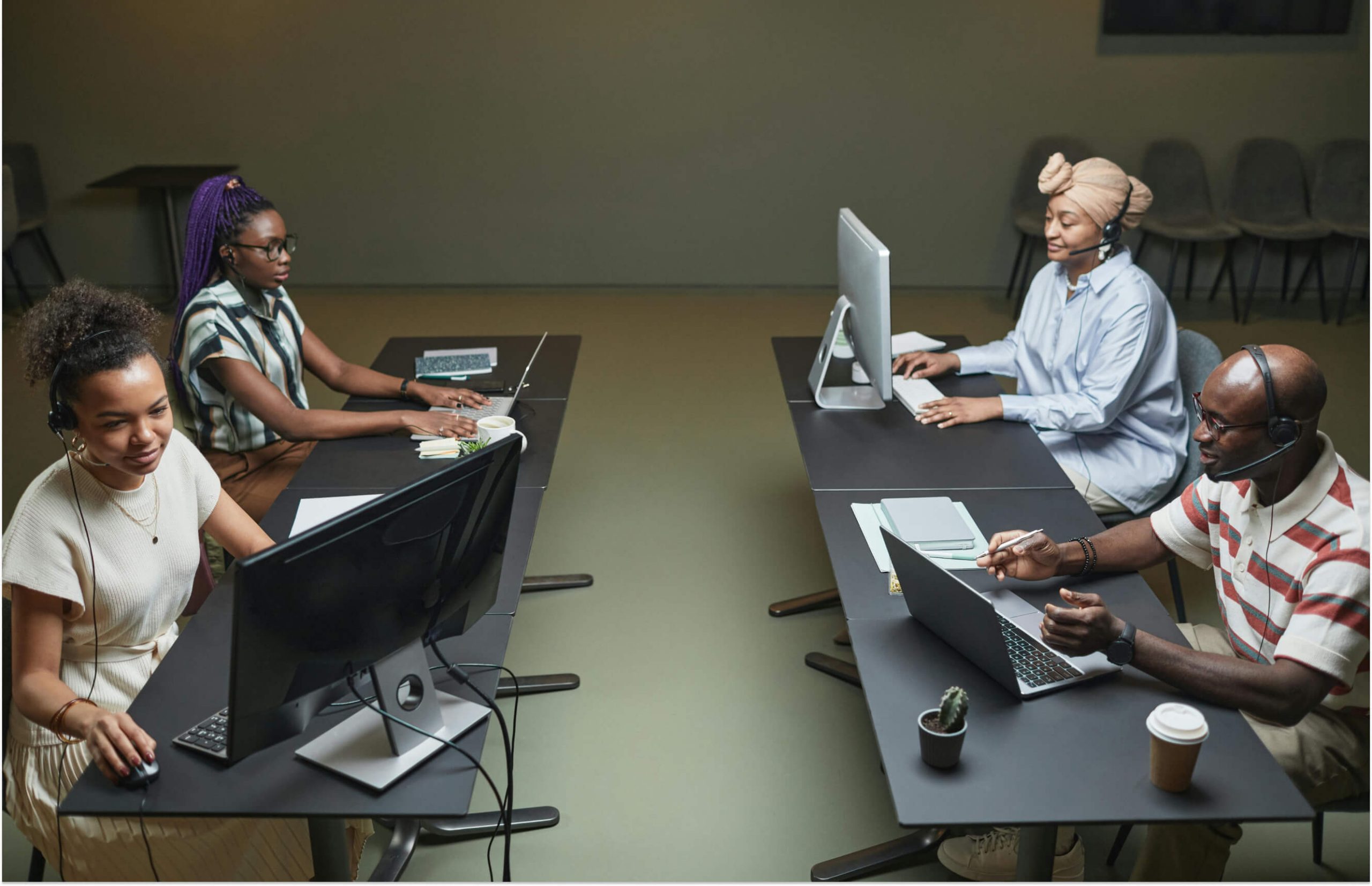 How to Start a Call Center: A Comprehensive Guide: №1
