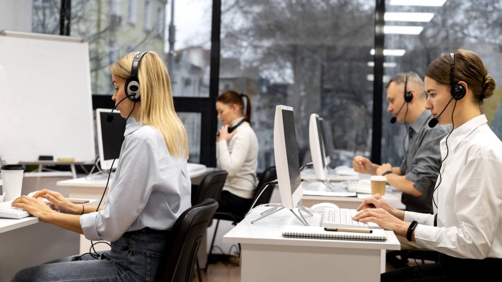 Retail Call Center Challenges and Ways to Solve Them: №1