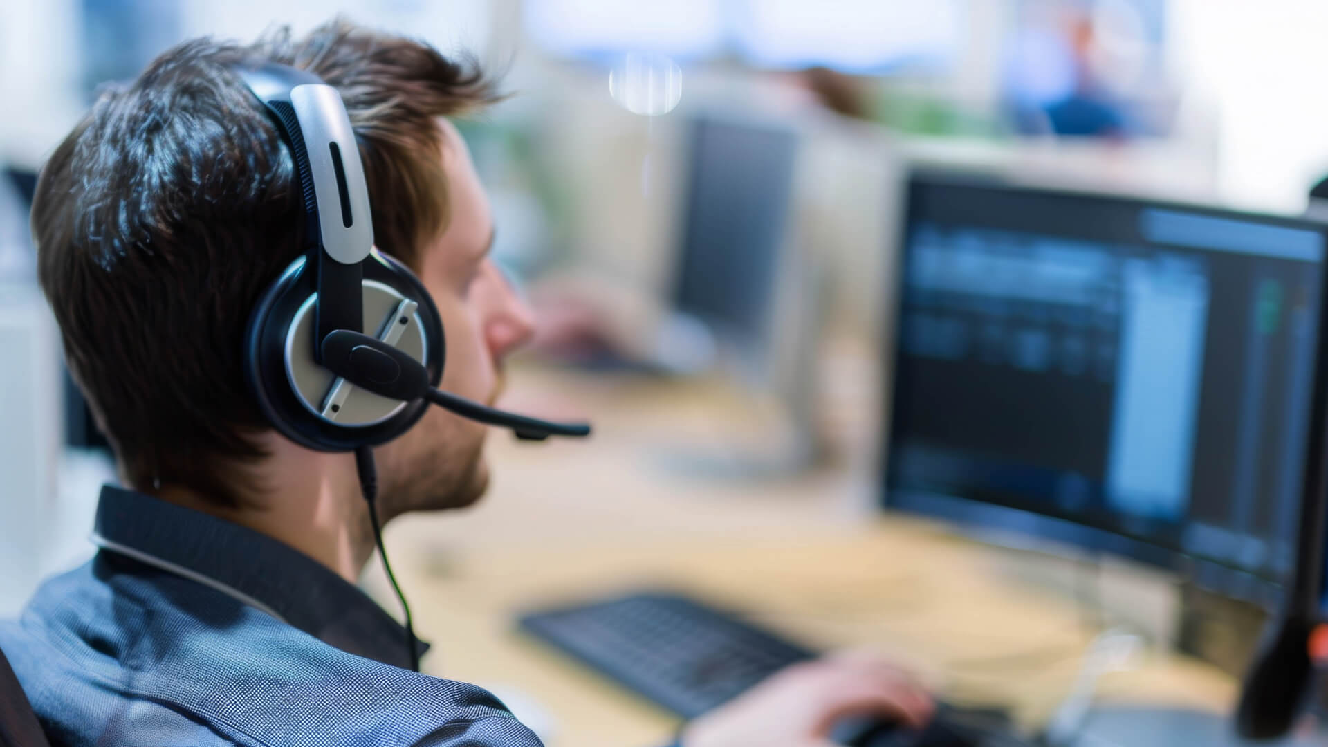 Help Desk vs Tech Support: Key Differences: №3